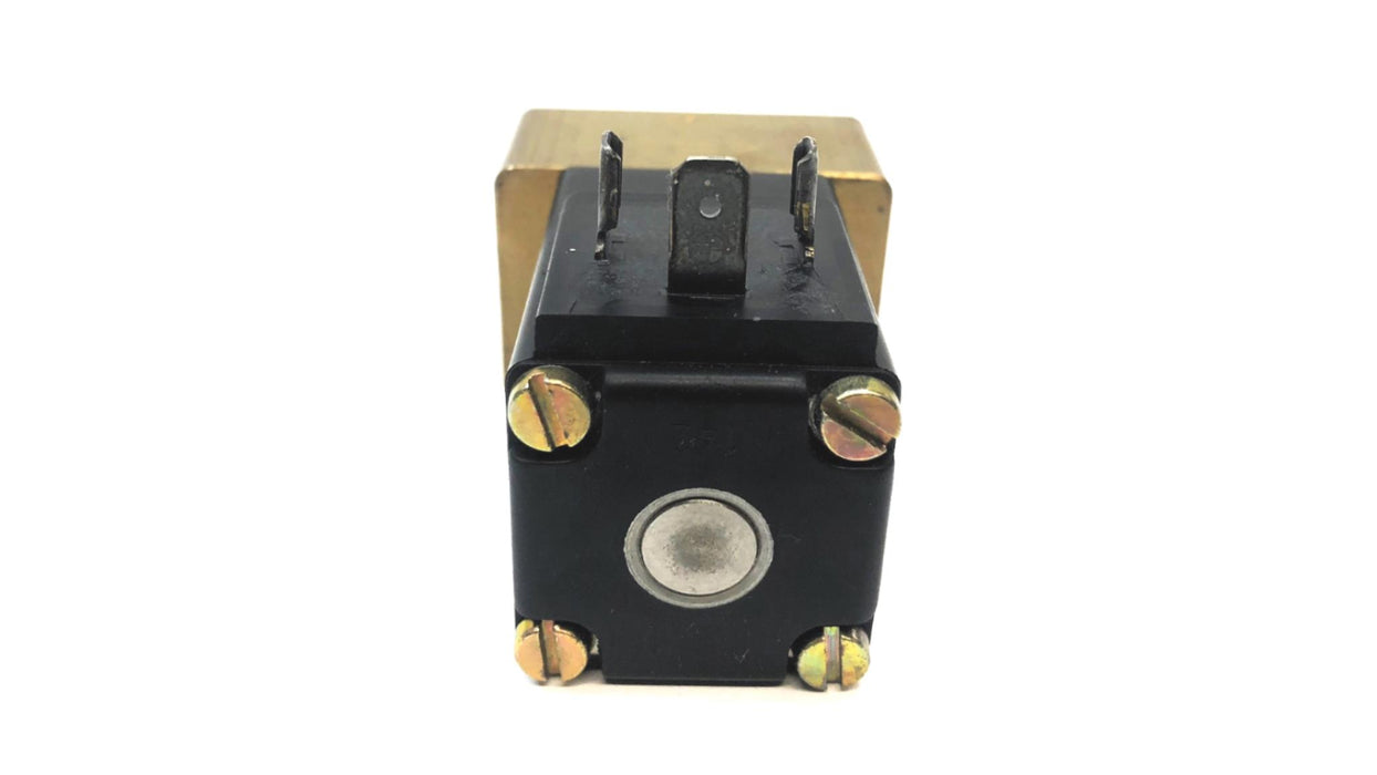 Burkert 1/4 NPT Solenoid Valve 450563 NOS