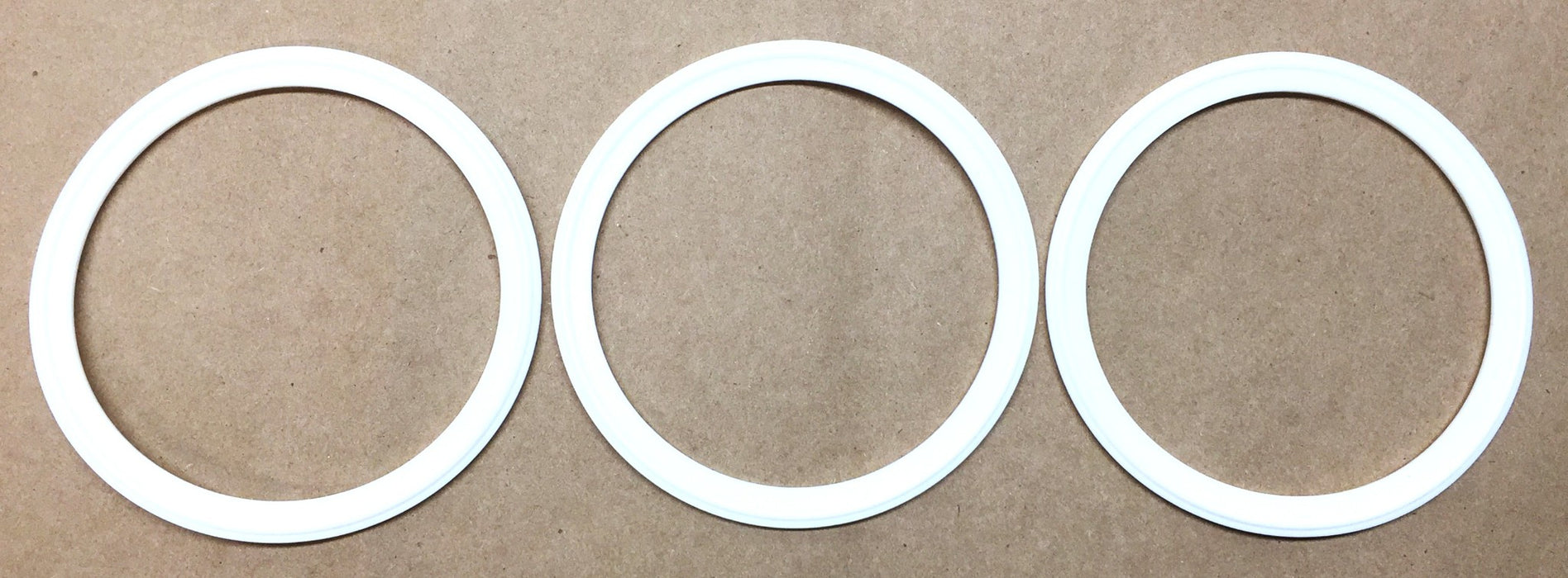 Tri-Clover 4-1/2" White PTFE Sanitary Gasket 40MVU4 [Lot of 3] NOS