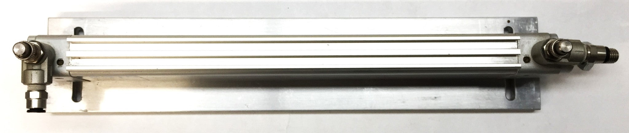 Festo Pneumatic Air Cylinder DZH-25-230-PPV-A NOS