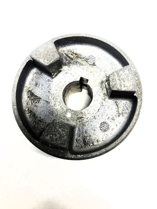Magnaloy Coupling Hub 7/8 inch Bore x 1/4 inch Keyway M30002808 NOS