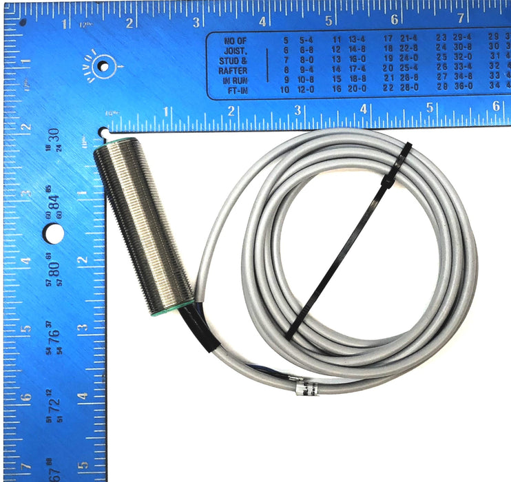 Pepperl+Fuchs Proximity Sensor CJ 8-18GM-E2 NOS