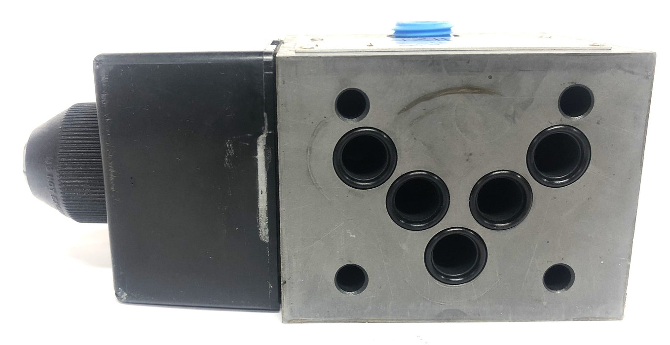Summa Directional Valve DG454-012A-B60 (SVN5-02-338559, J98S) NOS