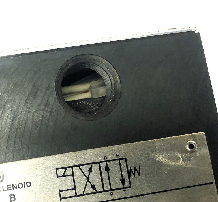 Summa Directional Valve DG454-012A-B60 (SVN5-02-338559, J98S) NOS