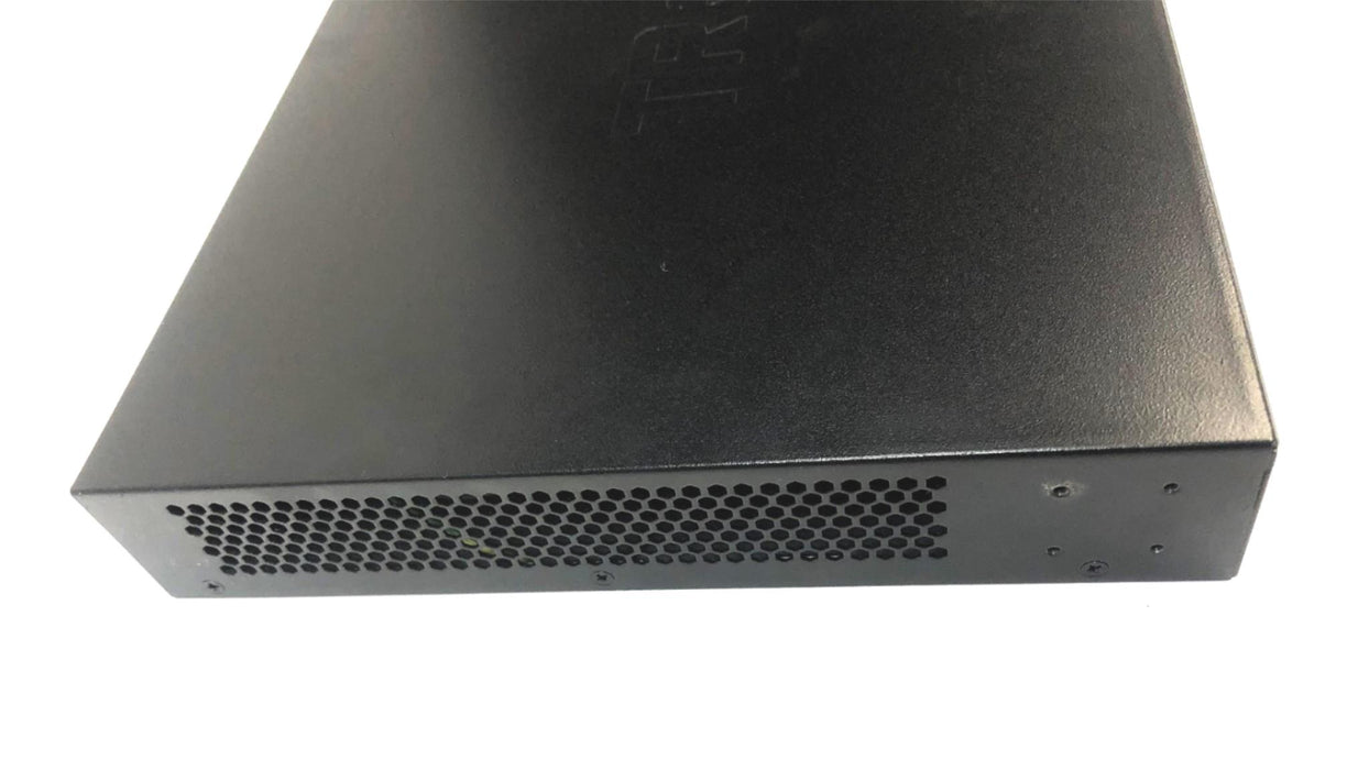 Trendnet 28-Port Gigabit Web Smart PoE+ Switch (Powers On) TPE-5028WS USED