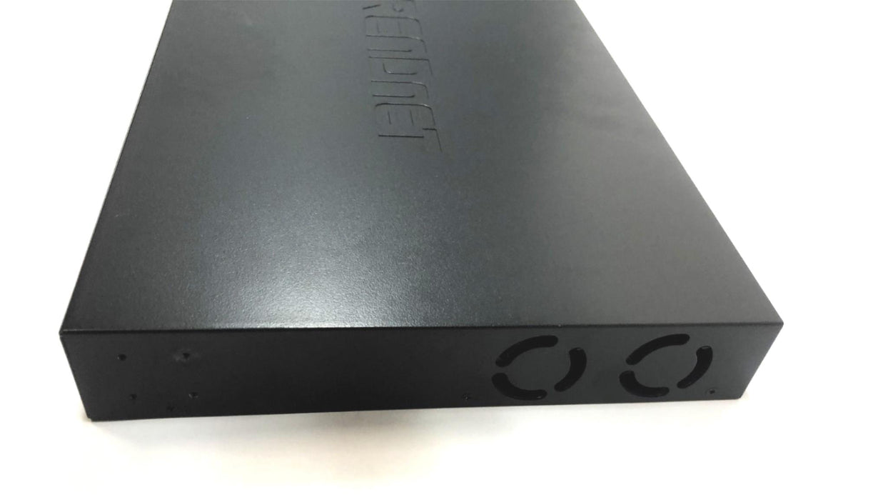Trendnet 28-Port Gigabit Web Smart PoE+ Switch (Powers On) TPE-5028WS USED