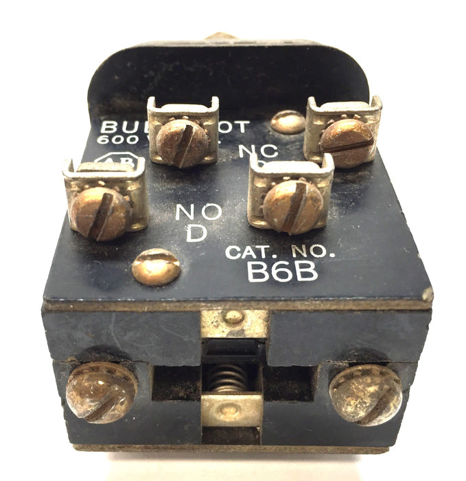 Allen-Bradley Red Push Button Switch w/ Contact Block 800T-B6B USED