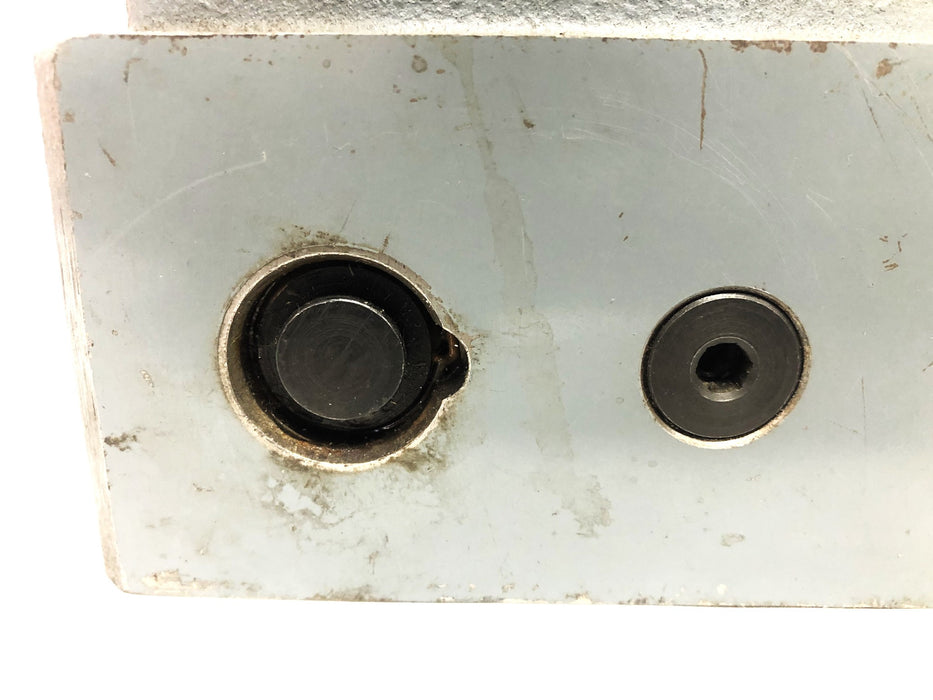Rexroth Flow Control Valve Missing Key 2FRM16-21/100L NOS