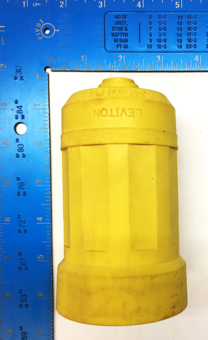 Leviton Weather Resistant Yellow Boot 15A Connector NOS