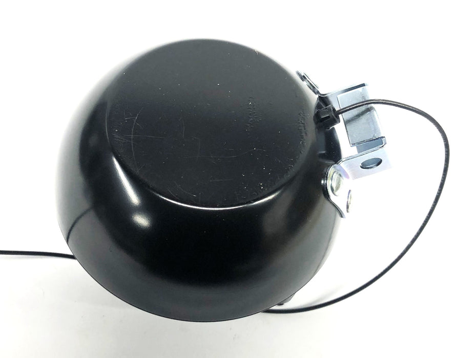 Total Source 12 Volt Light With Guard LP350-6012 NOS