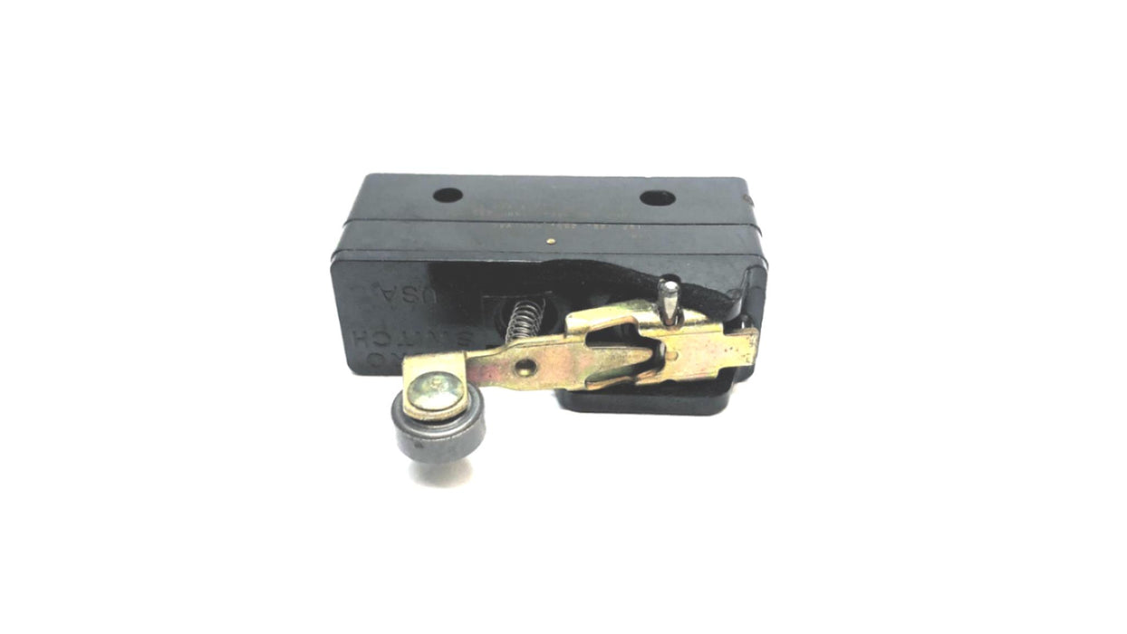 Micro Switch Roller Lever Limit Switch BZ-2RW822-A2 [Lot of 2] NOS