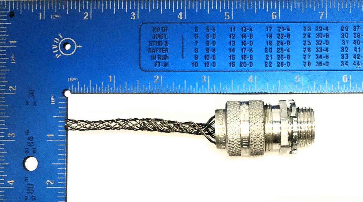 Hubbell Kellems Strain Relief Cord Grip 074-01-004 NOS