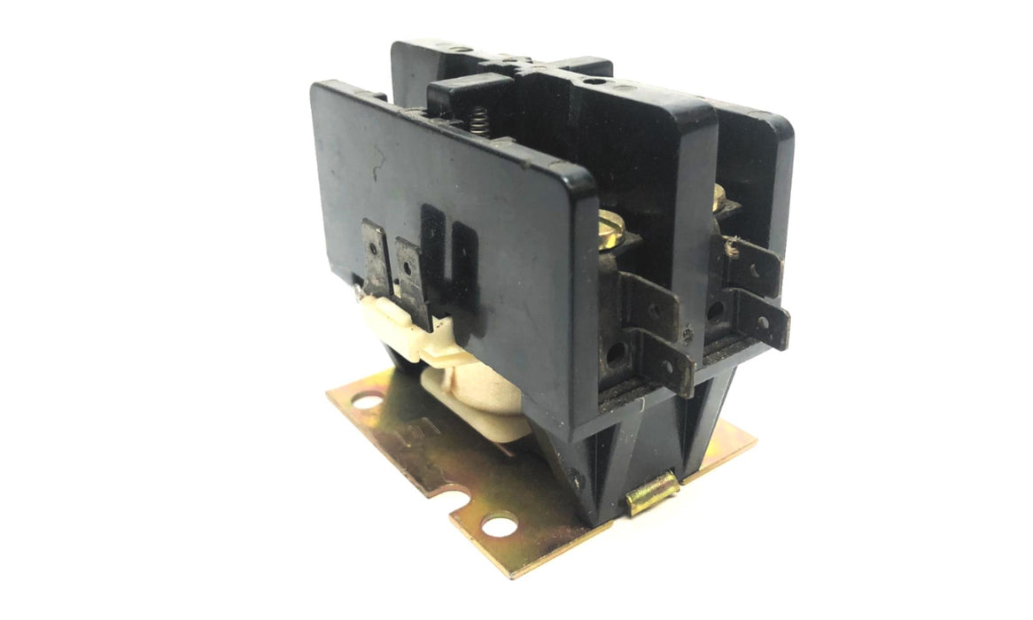Joslyn Clark 208/240V 50/60 HZ Contactor A77-306657A-2 USED