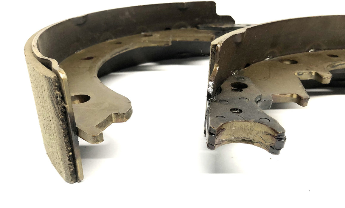 Total Source Brake Shoe Set Of 4 For Hyster Forklift HY1515374 NOS