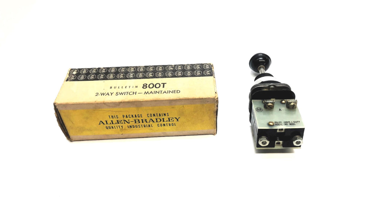 Allen-Bradley 2-Way Toggle Switch 800T-T2MB21 NOS