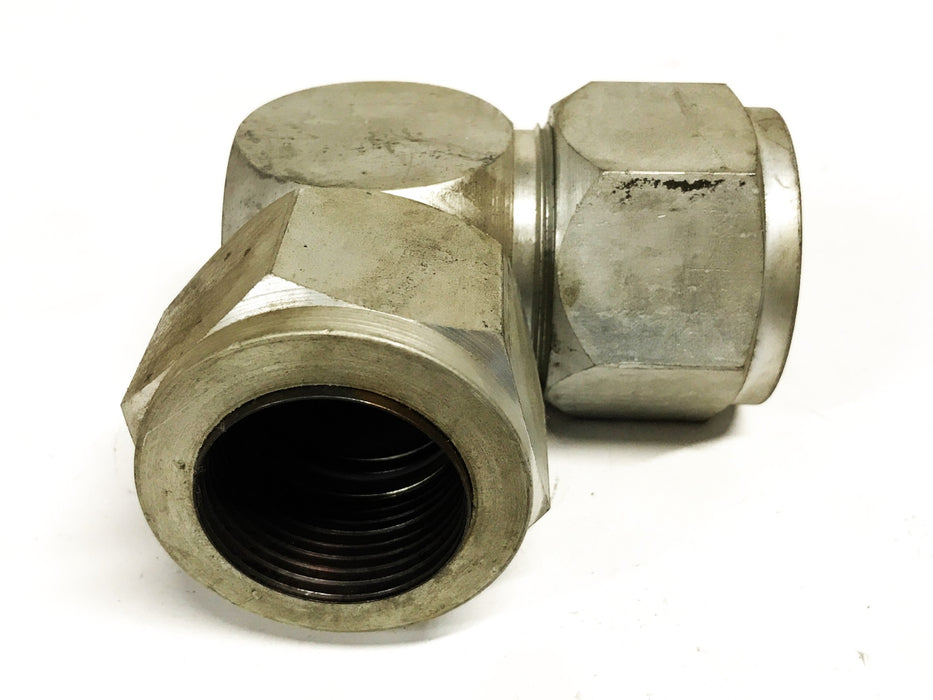 Lenz 1-1/4 inch Female Hydraulic Compression Elbow NOS