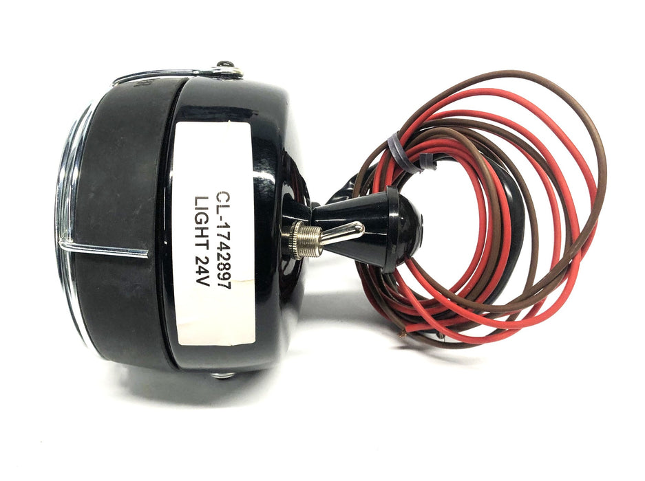 Total Source 24 Volt Light With Guard SY280124 NOS