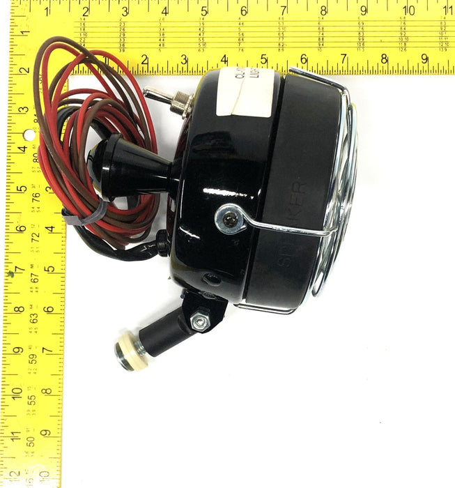 Total Source 24 Volt Light With Guard SY280124 NOS
