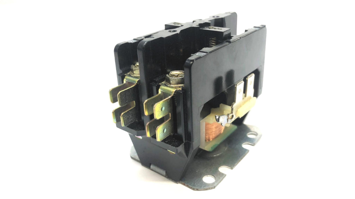 Cutler-Hammer Eaton Definite Purpose Contactor C25BNB230B NOS