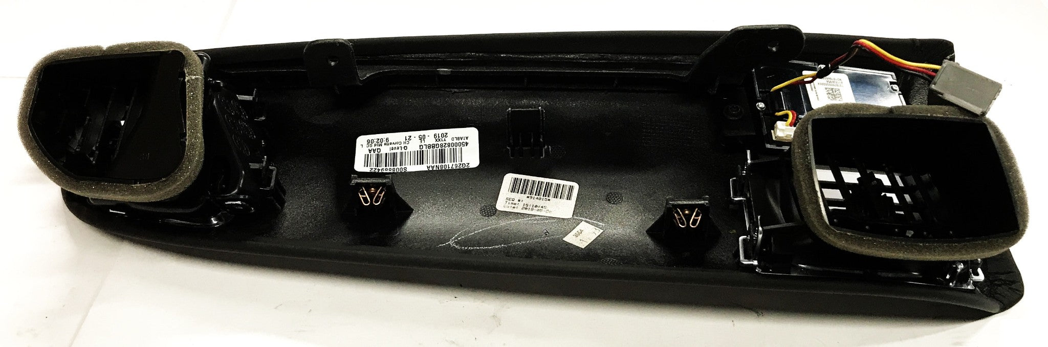 ACDelco Corvette 2019 Black Suede Dash Air Vent Panel 84598298 NOS