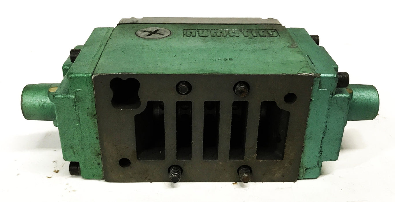 Numatics 4-Way Pneumatic Valve 33JPR4410 USED