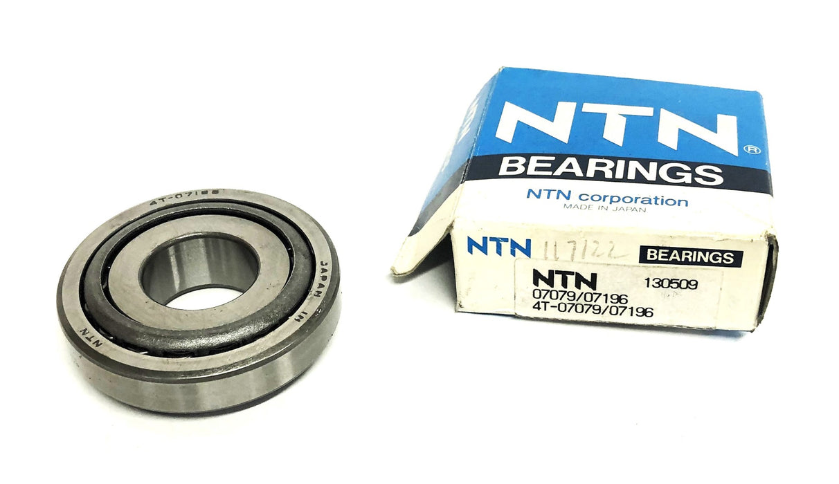 NTN Tapered Roller Bearing 4T-07196/4T-07079 NOS