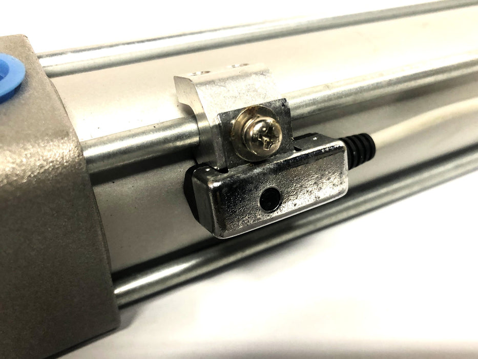 SMC Max Pressure 250psi (1.7MPa) Cylinder NCDA1F150-1600-F5PSAPC NOS