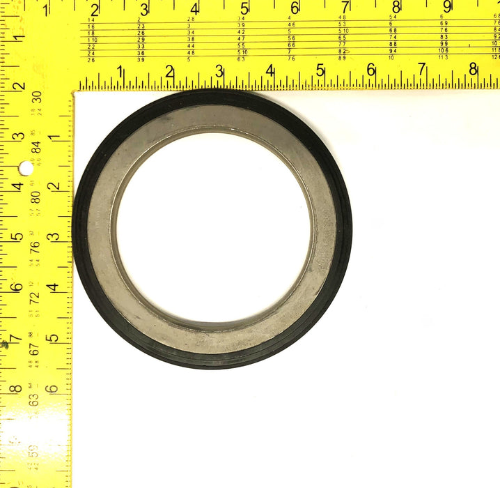 LPM Oil Seal 1400-3177 NOS