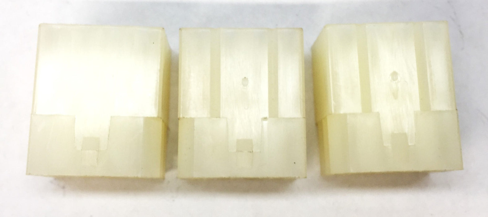 Lawson Pin & Socket Connector .093 Dia. 12-Wire Receptacle Pack (3pcs) 98799 NOS