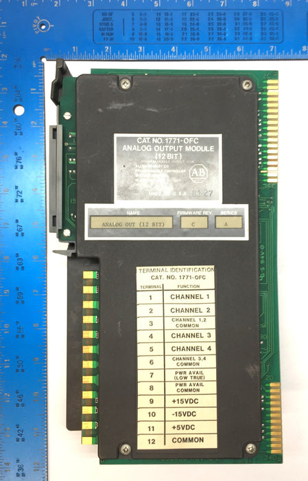 Allen-Bradley 12-Bit Analog Output Module 1771-OFC Firmware Rev.C/Ser.A USED