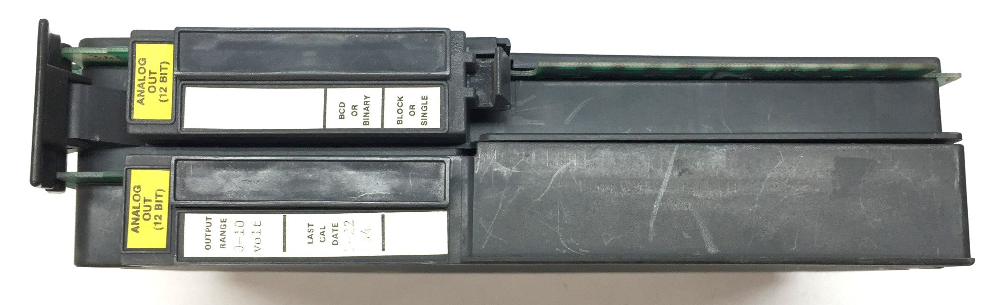 Allen-Bradley 12-Bit Analog Output Module 1771-OFC Firmware Rev.B/Ser.B USED