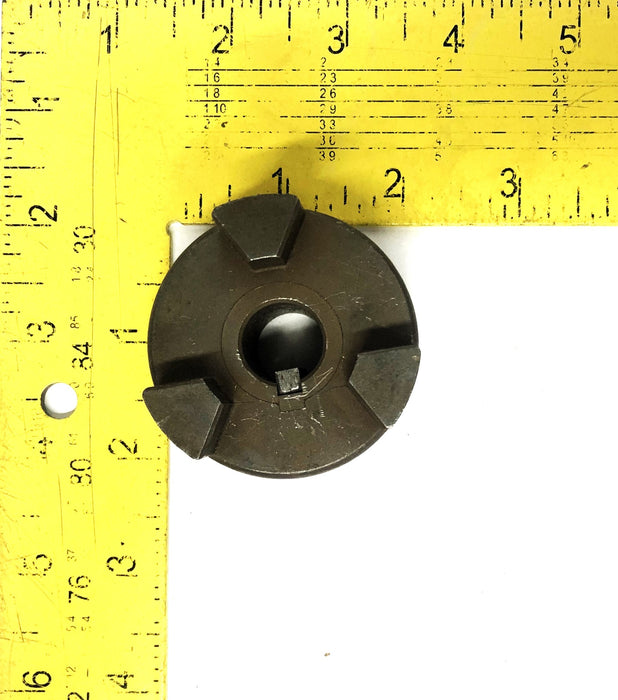 Browning 5/8 Inch Bore Jaw Coupling With Dowel Key CHJP4 NOS
