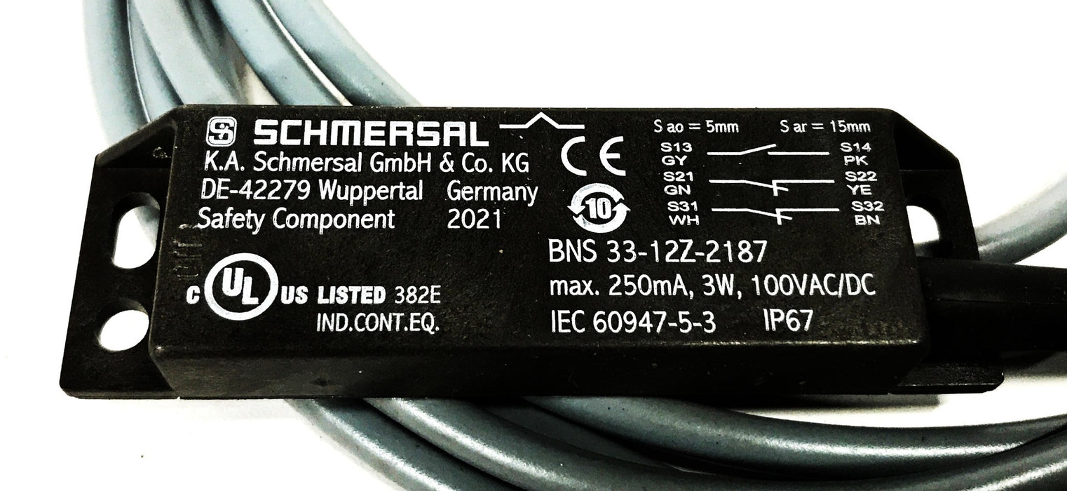 Schmersal  Magnetic Safety Sensor 101134343 (BNS33-12Z-2187-3M) NOS