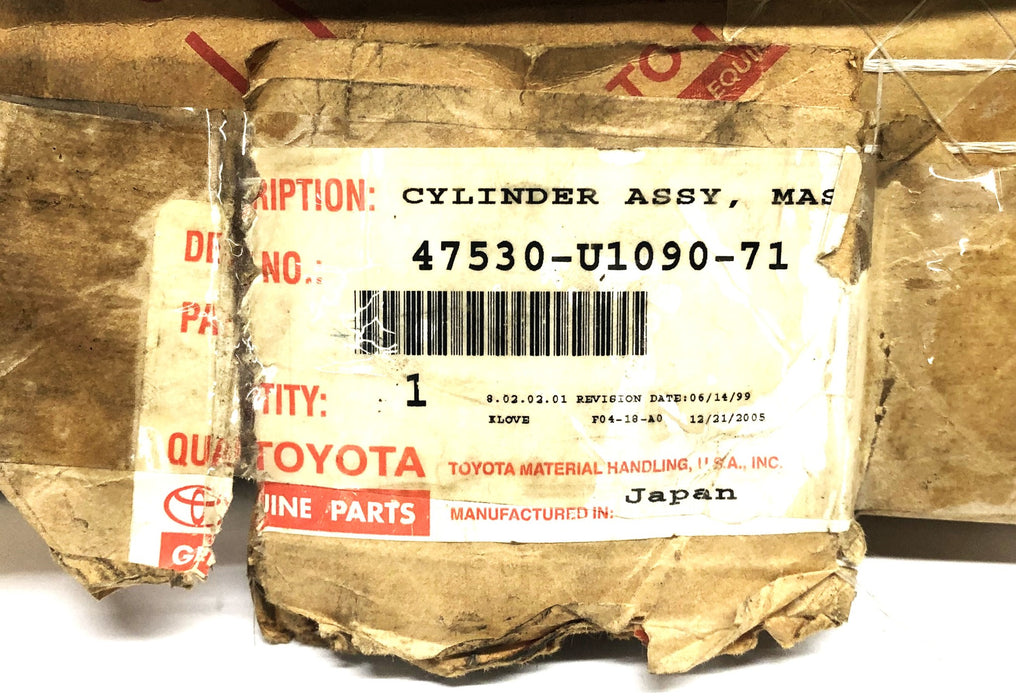 Toyota Master Cylinder Assembly 47530-U1090-71 NOS