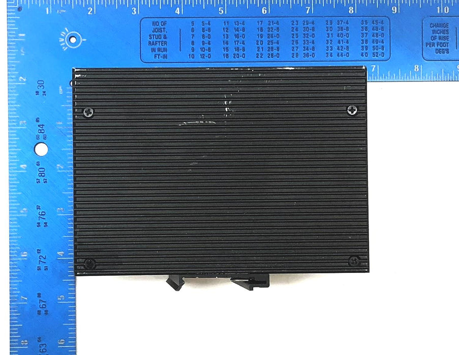 Interlogix Industrial Ethernet Media Converter (Untested) MC352-4P-2S USED