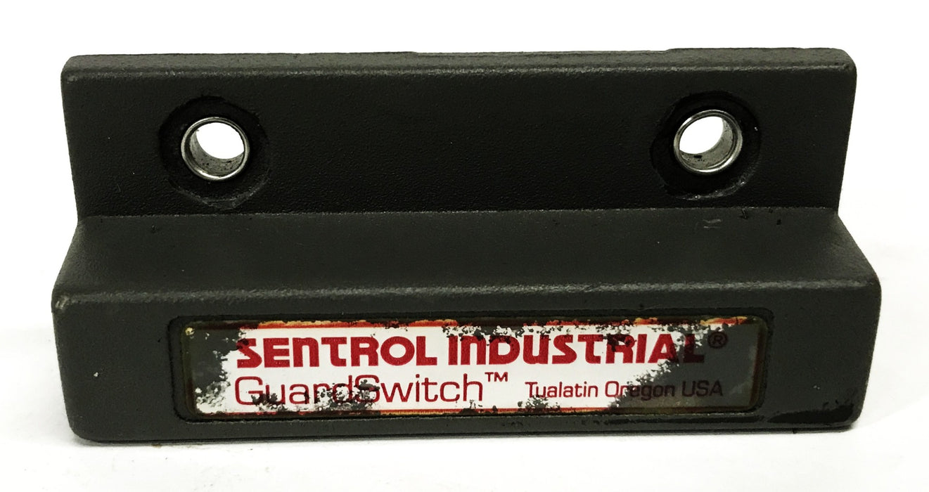 Sentrol Industrial Guardswitch Non-Contact Safety Interlock [Lot of 2] USED