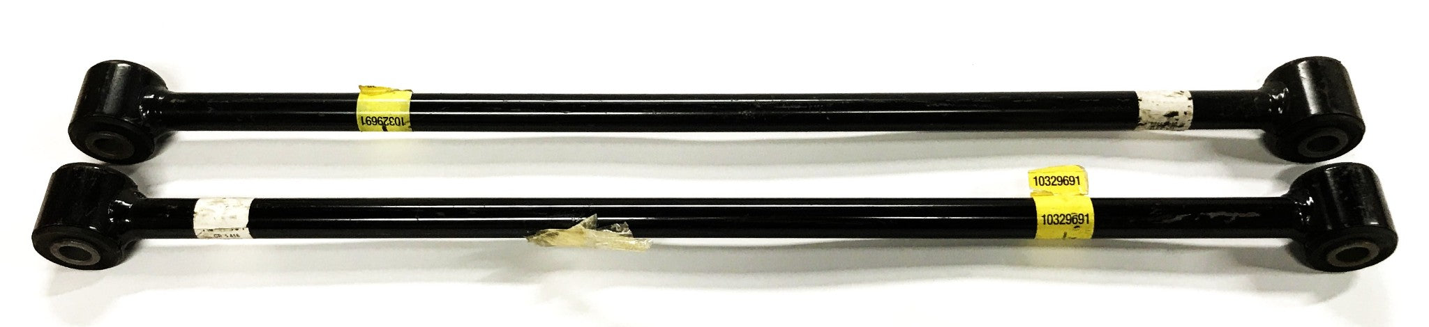 Unbranded Suspension Lateral Control Arm 10329691 [Lot of 2] NOS