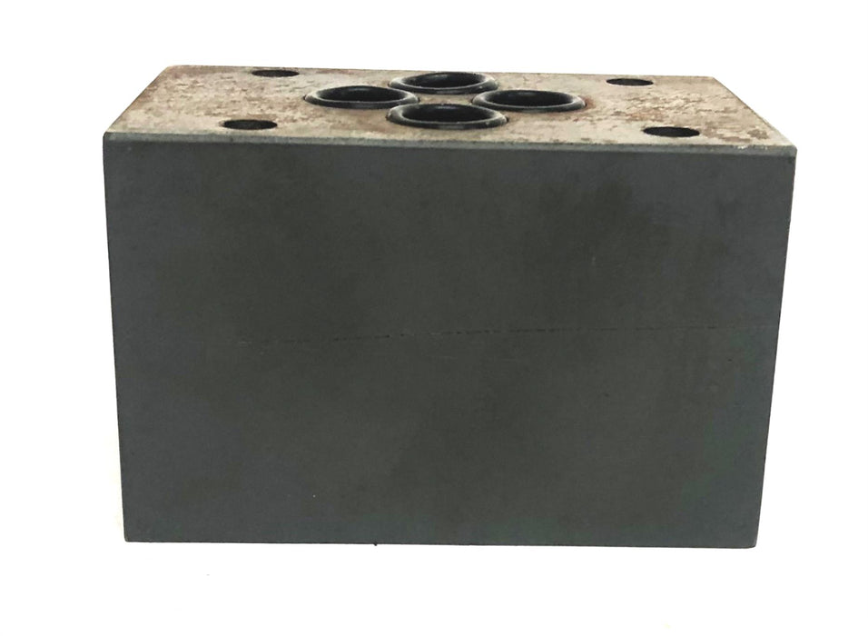 Unbranded 1-3/4x2-1/2x1-5/8 Inch Pneumatic Cylinder Body 308404 NOS