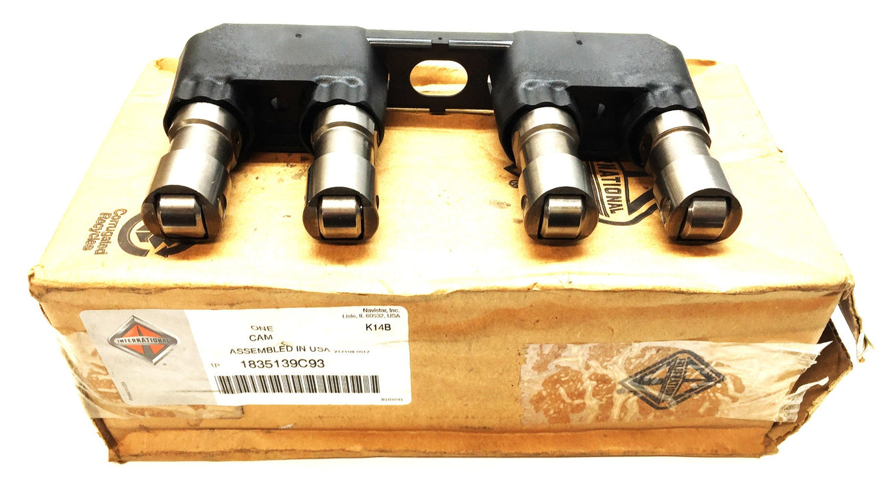 International/Navistar Cam Assembly Follower and Guide 1835139C93 NOS