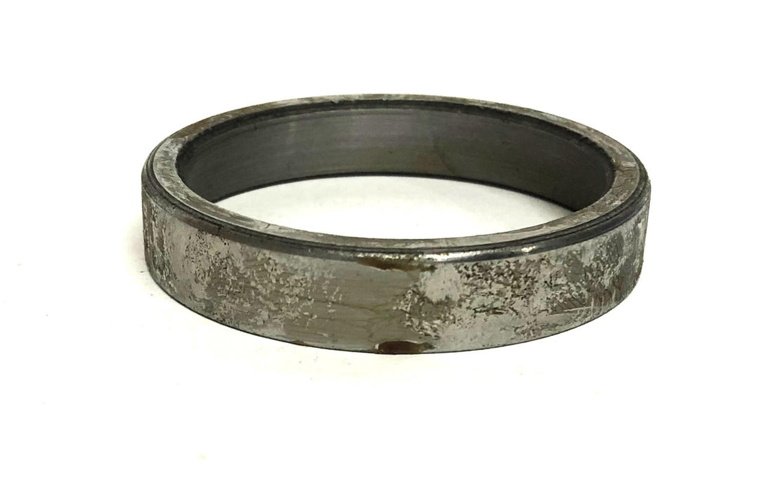 L&S Bearing Tapered Roller Bearing Cup 07196 [Lot of 3] NOS