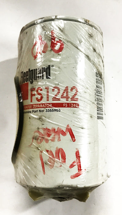 Fleetguard Diesel Fuel/Water Separator Filter FS1242 [Lot of 2] NOS