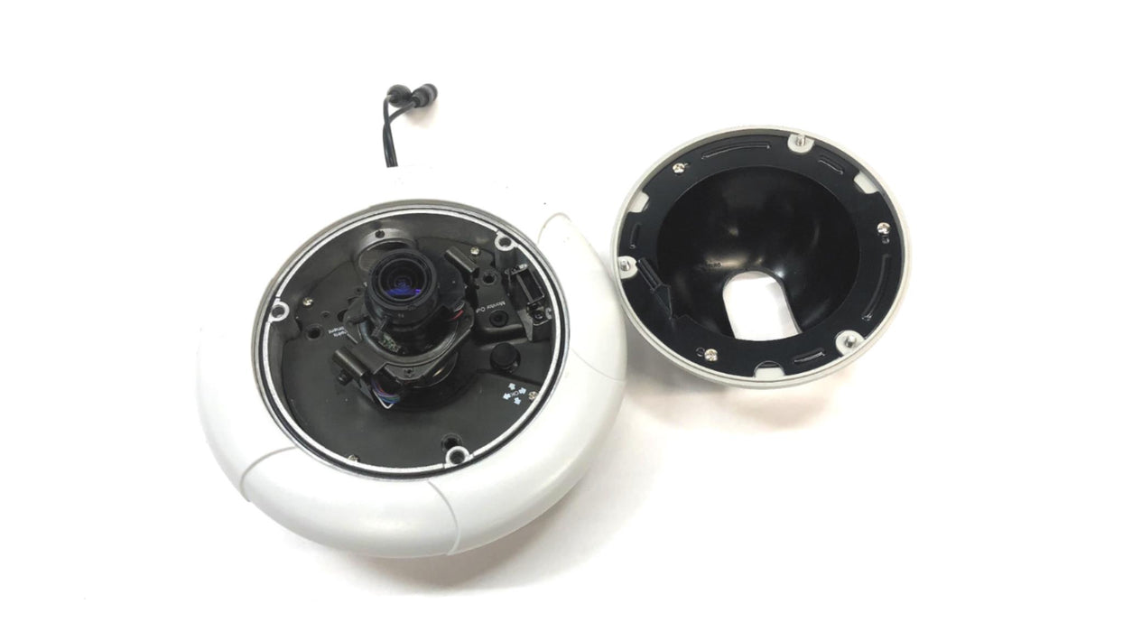 Interlogix Rugged Dome Camera W/ Mount (Tested Works) UVD-XP4DNR-VA2 USED