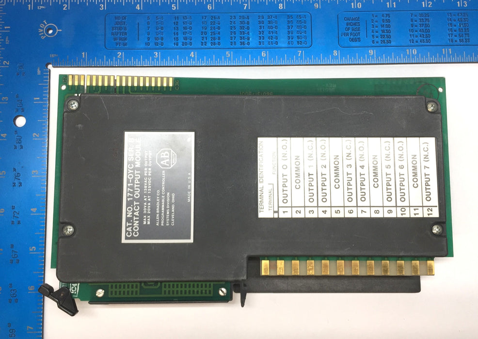 Allen-Bradley Contact Output Module 1771-OYC Series.B (960131) USED