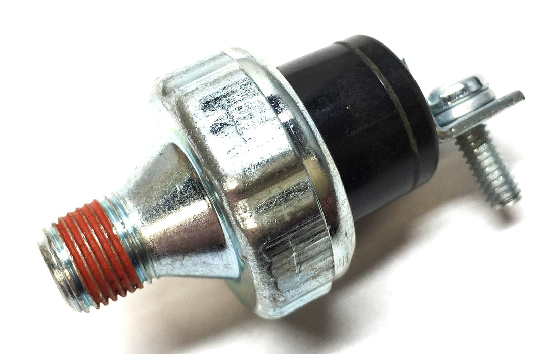 International/Navistar Oil Pressure Switch 149132R91 NOS