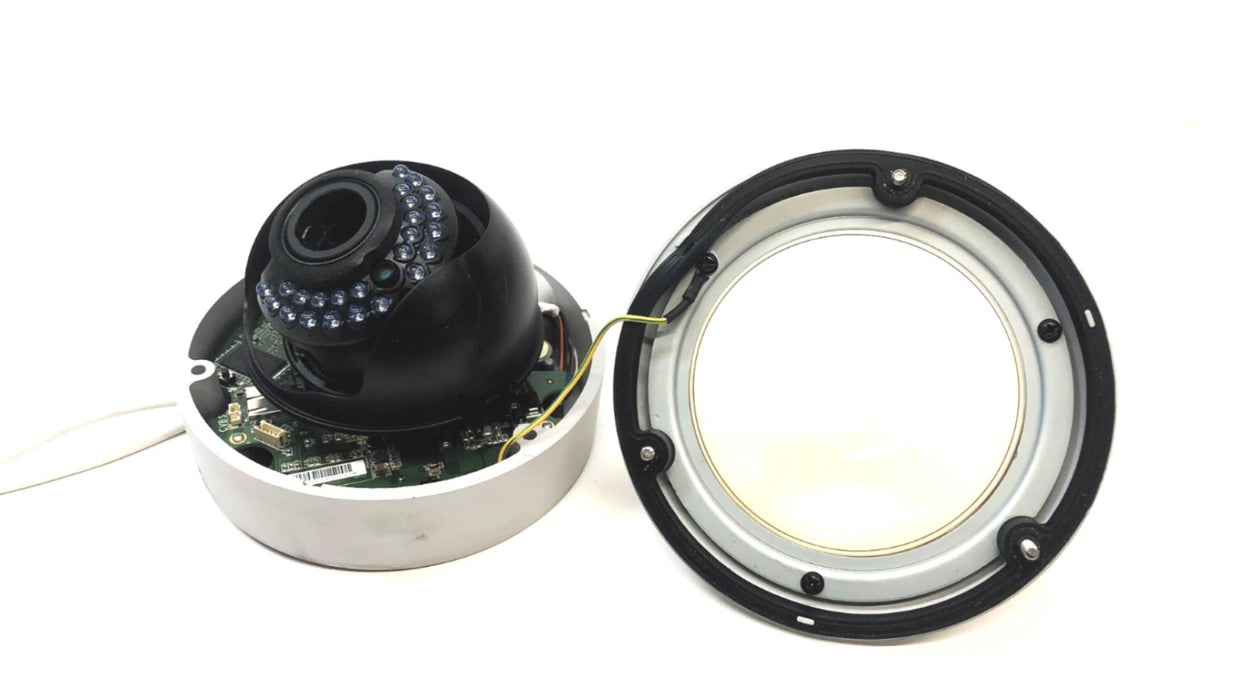 Interlogix IP VF Security Camera (Untested) TVD-3103 USED