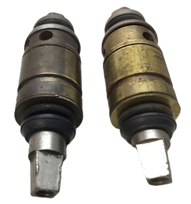 Chicago Faucet Right-Hand Valve Cartridge 199 [Lot of 2] NOS