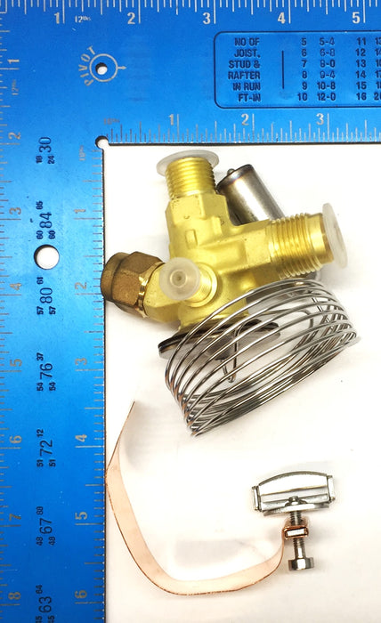 Danfoss 3/8" X 1/2" Angleway Flare Thermal Expansion Valve 068Z3348 NOS