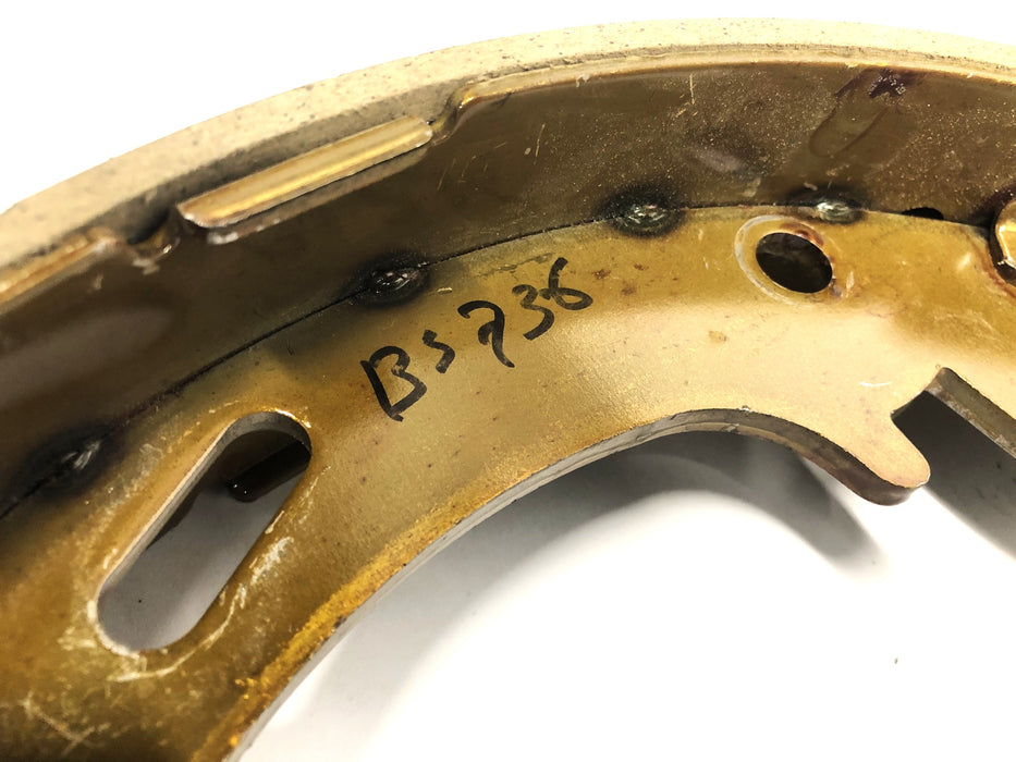 Hyster 2 Piece Brake Shoe Set 1463229 NOS