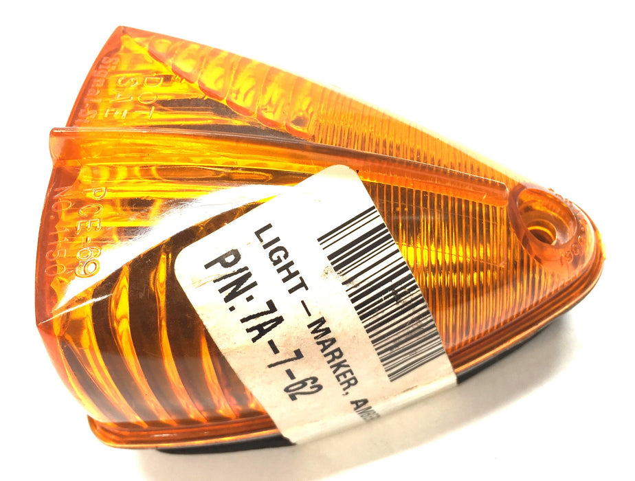 Signal-Stat Amber Marker Light 7A-7-62 (NO.1150) NOS