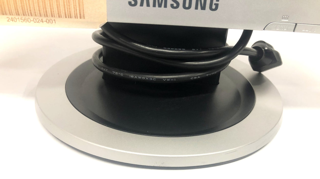 Samsung SyncMaster 17 Inch Monitor 701N USED