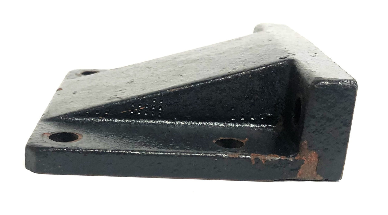Unbranded F-32 3-3/4X4 Inch Reducer Bracket 907446-RC (907445) NOS